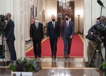 Biden lleva a la cumbre con México y Canadá su plan migratorio