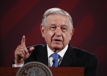 AMLO garantiza autonomía de SCJN