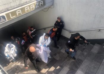 Investigación determinará causas de accidente del Metro: AMLO