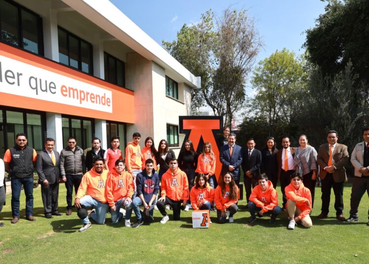 Anáhuac Puebla celebra Bienvenida Integral Universitaria