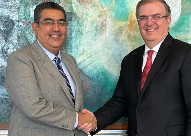Inversiones y nuevas oficinas de SRE: Céspedes y Ebrard