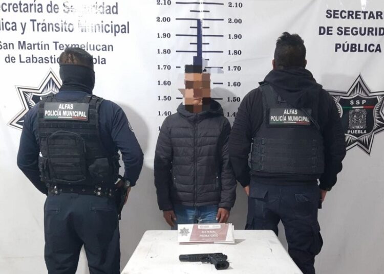 Detienen a hombre por portar arma de fuego en SMT