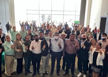 Se reúne Sergio Salomón Céspedes con militancia de Morena, PT y PVEM