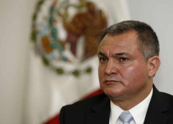 AMLO critica silencio informativo sobre juicio contra García Luna