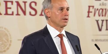 Inicia descenso de sexta ola de contagios de COVID