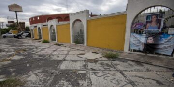 Imputan a exempleadas de motel por caso de Debanhi