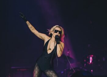 Miley Cyrus lanzará sencillo titulado ‘Flowers’