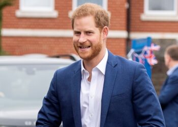 Príncipe Harry ve posible reconciliarse con su familia