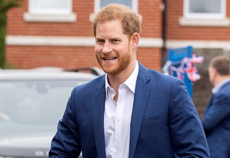 Príncipe Harry ve posible reconciliarse con su familia