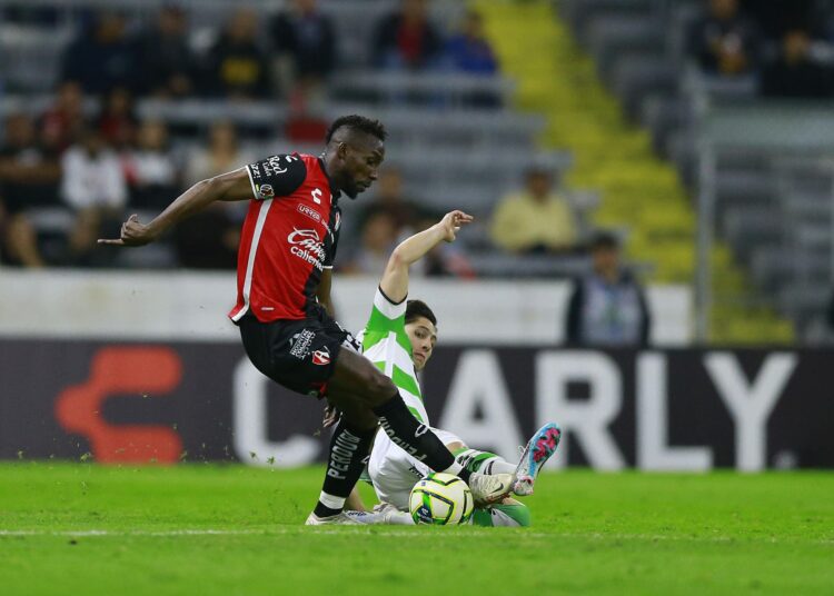 Quiñones le da el empate al Atlas