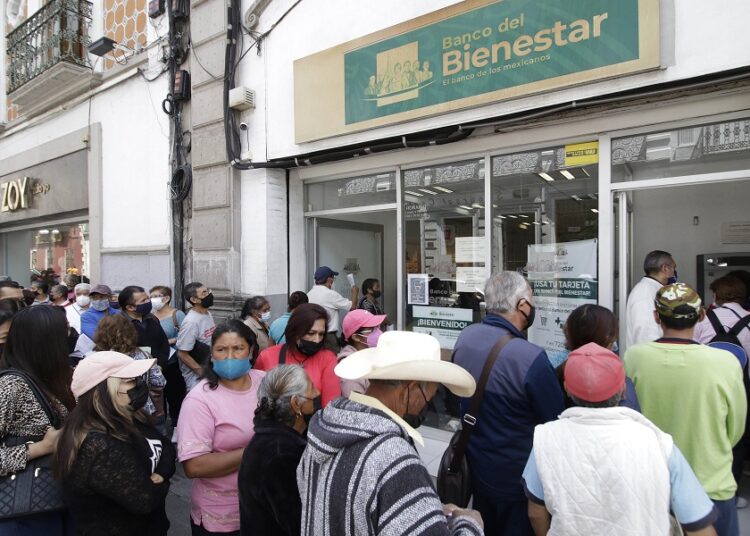Nuevos derechohabientes de Pensión para el Bienestar recibirán tarjetas