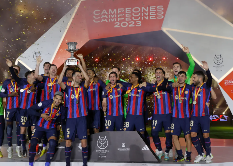 Barcelona acaba con su sequía de títulos y gana la Supercopa de España