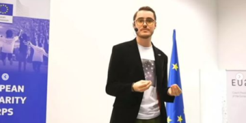 Un poblano destaca en Europa