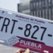 Gobernador pide a cumplir con reemplacamiento vehicular