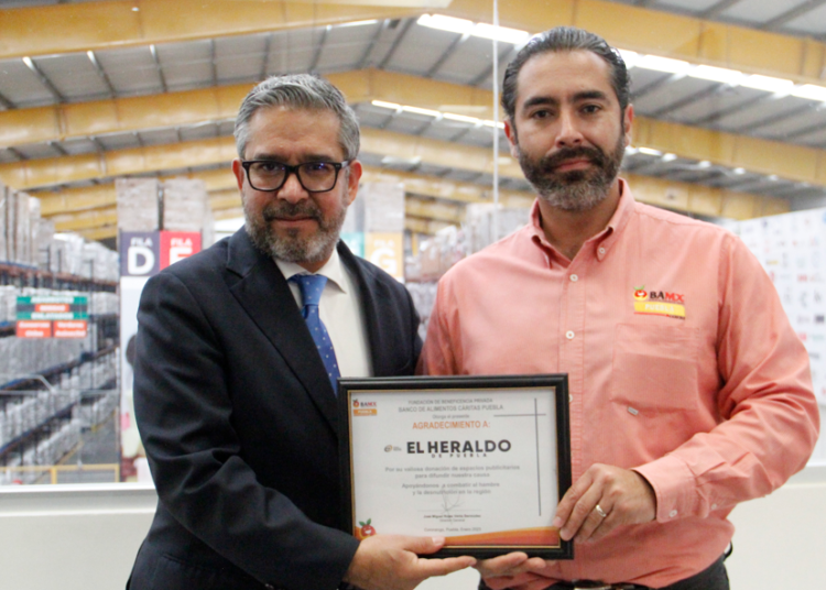 El Heraldo de Puebla y Banco de Alimentos Cáritas Puebla firman convenio