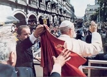 Hace 44 años visitó Puebla Juan Pablo II