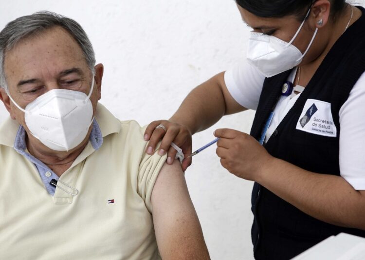 Uso de cubrebocas reduce casos de influenza