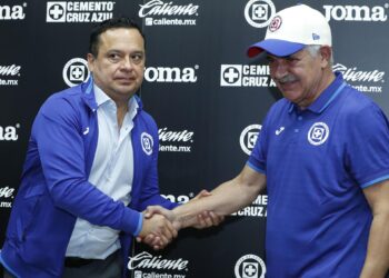 Ferretti buscará títulos con Cruz Azul