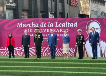 Armenta participa en ceremonia del 110 Aniversario de Marcha de la Lealtad