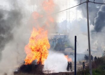 Explosión de pipa deja 2 muertos y 4 heridos en Hidalgo