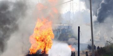 Explosión de pipa deja 2 muertos y 4 heridos en Hidalgo