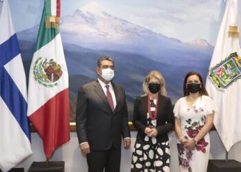 Céspedes  sostiene reunión de trabajo con embajadora de Finlandia