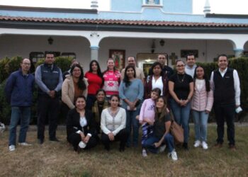 Empresas MIPyMEs poblanas visitaron el ‘Asilo Vivir de Amor para Abuelitos Indigentes’