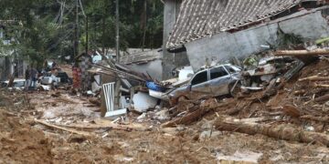 Lluvias en Brasil dejan al menos 44 muertos