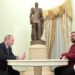 Steven Seagal recibe de Putin Orden de la Amistad