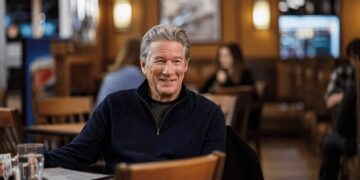 Richard Gere se siente mejor tras hospitalización en México