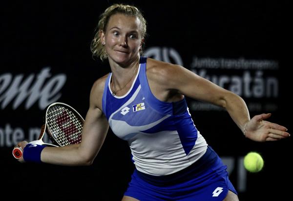 La checa Siniakova vence a la italiana Cocciaretto y se clasifica a semis