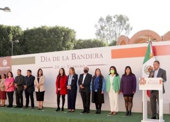 Llama Mundo Tlatehui a fortalecer las instituciones y valores cívicos