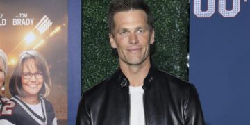 Tom Brady se retira (ahora sí) del futbol americano