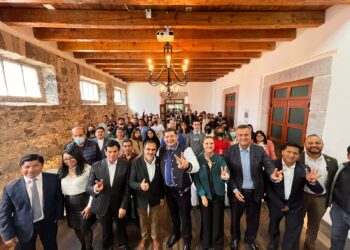 Jóvenes deben ser incorporados a la productividad tecnológica: Armenta