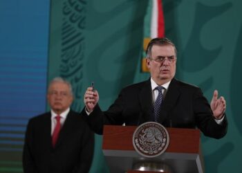 FENAL Puebla apoya aspiraciones presidenciales de Ebrard