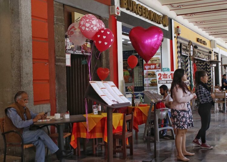 Canirac proyecta repunte de ventas por Día de San Valentín