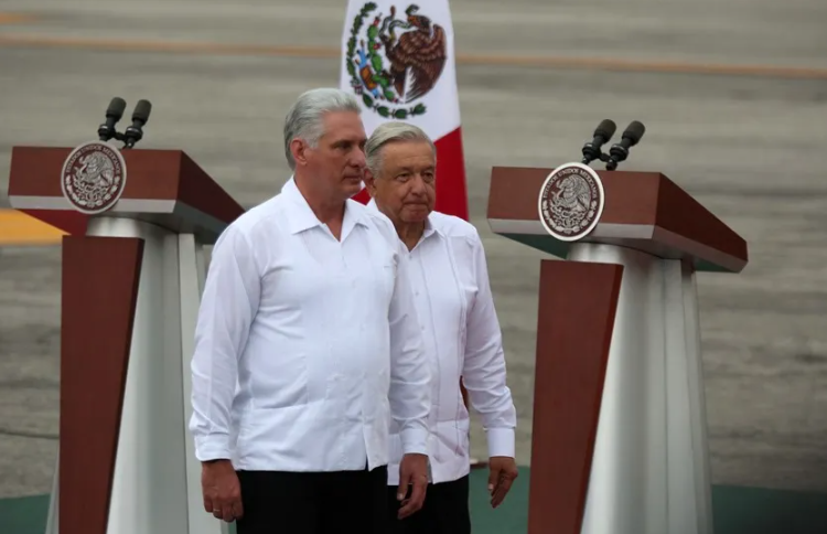 Un dictador condecorado en México