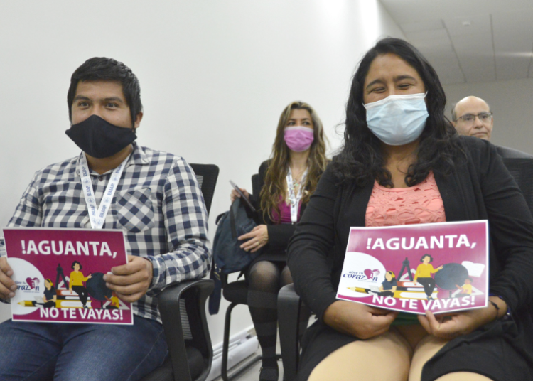 BUAP y «Abre tu Corazón» impulsan la beca ¡Aguanta, no te vayas!