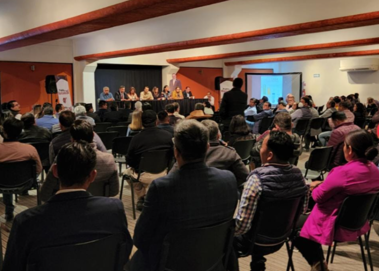 Puebla con Marcelo Sí: Se reúnen más de 200 personas en Cholula Center