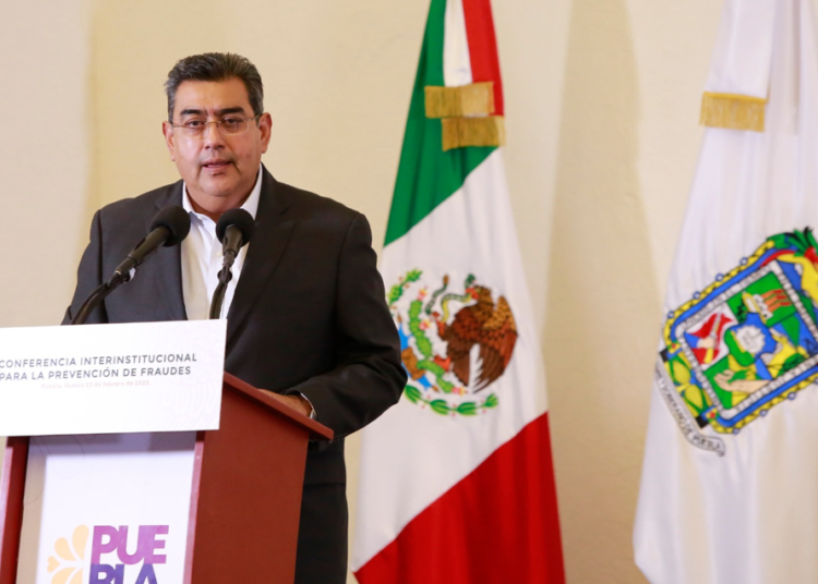 Imprime su sello Sergio Céspedes