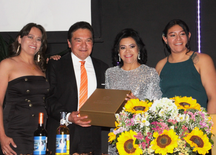 Fundación Salvatierra entrega distintivos edición 2023