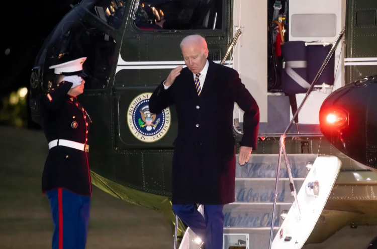 FBI registra otra casa de Biden en busca de más documentos clasificados