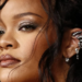 Maternidad me impulsó a aceptar actuar en el Super Bowl: Rihanna