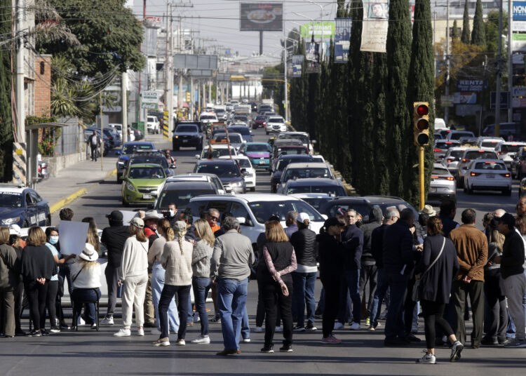 Residentes de la Concepción se manifiestan en Zavaleta