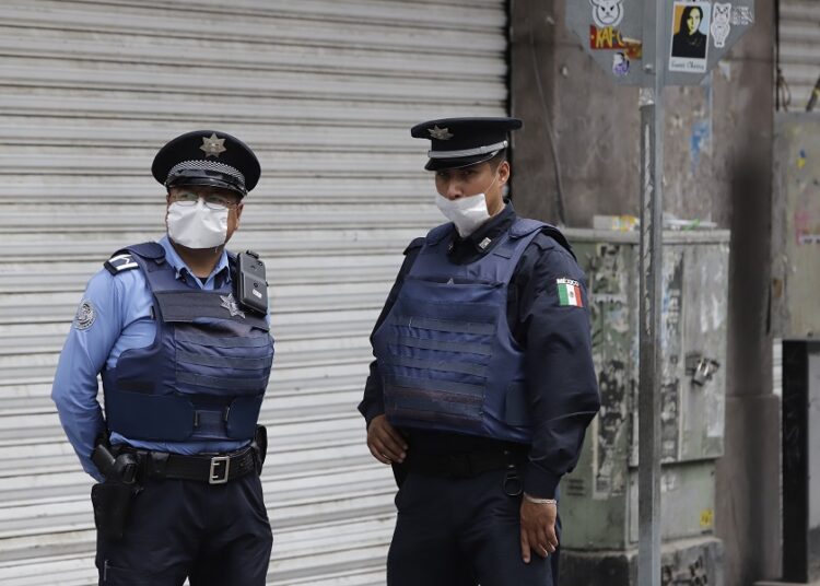 Esperarán recursos federales para brindar apoyo a policías