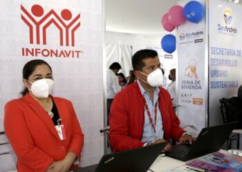 Infonavit y Canadevi firman convenio para uso de marca