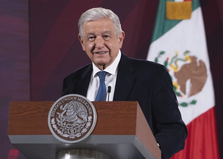 López Obrador visitará la frontera tras incendio