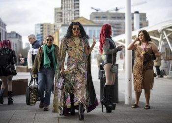Tennessee prohíbe espectáculos ‘drag queen’ en público