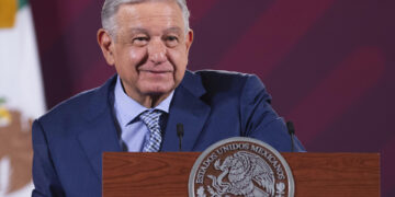 El INE no ha beneficiado a la democracia: AMLO