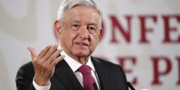 Antidemocrático el posible arresto de Trump: AMLO